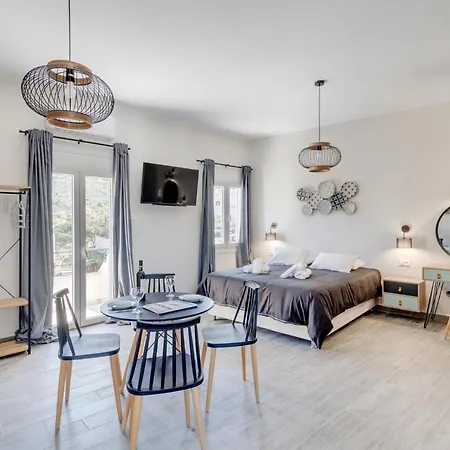 Eri Maison d'hôtes Kini