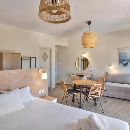 بيت ضيافة Eri 4*